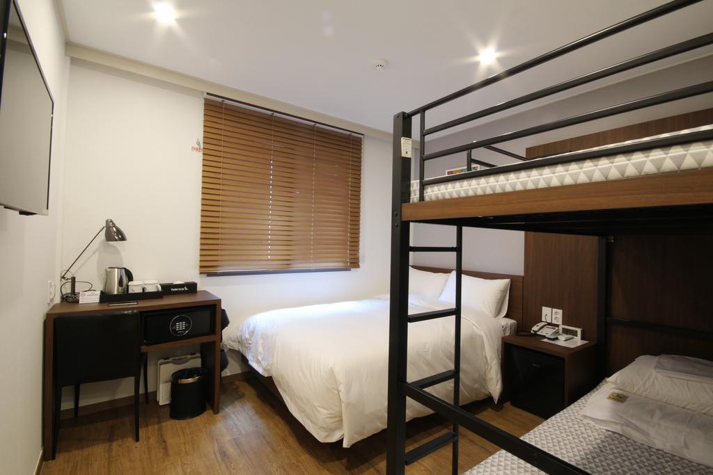 Indy Hotel Μπουσάν Εξωτερικό φωτογραφία